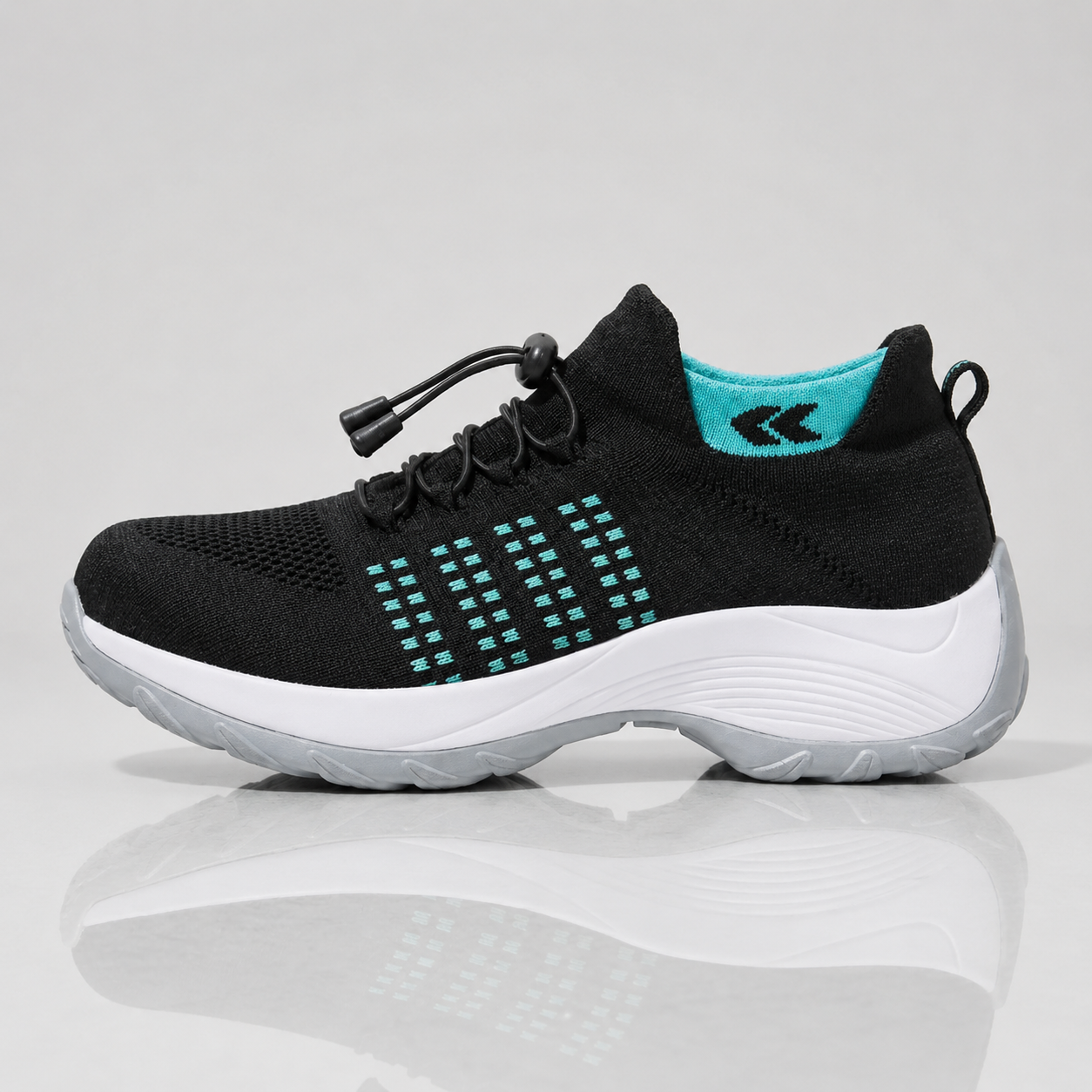 ROAM Cloud - Women's Everyday Comfort Sneaker