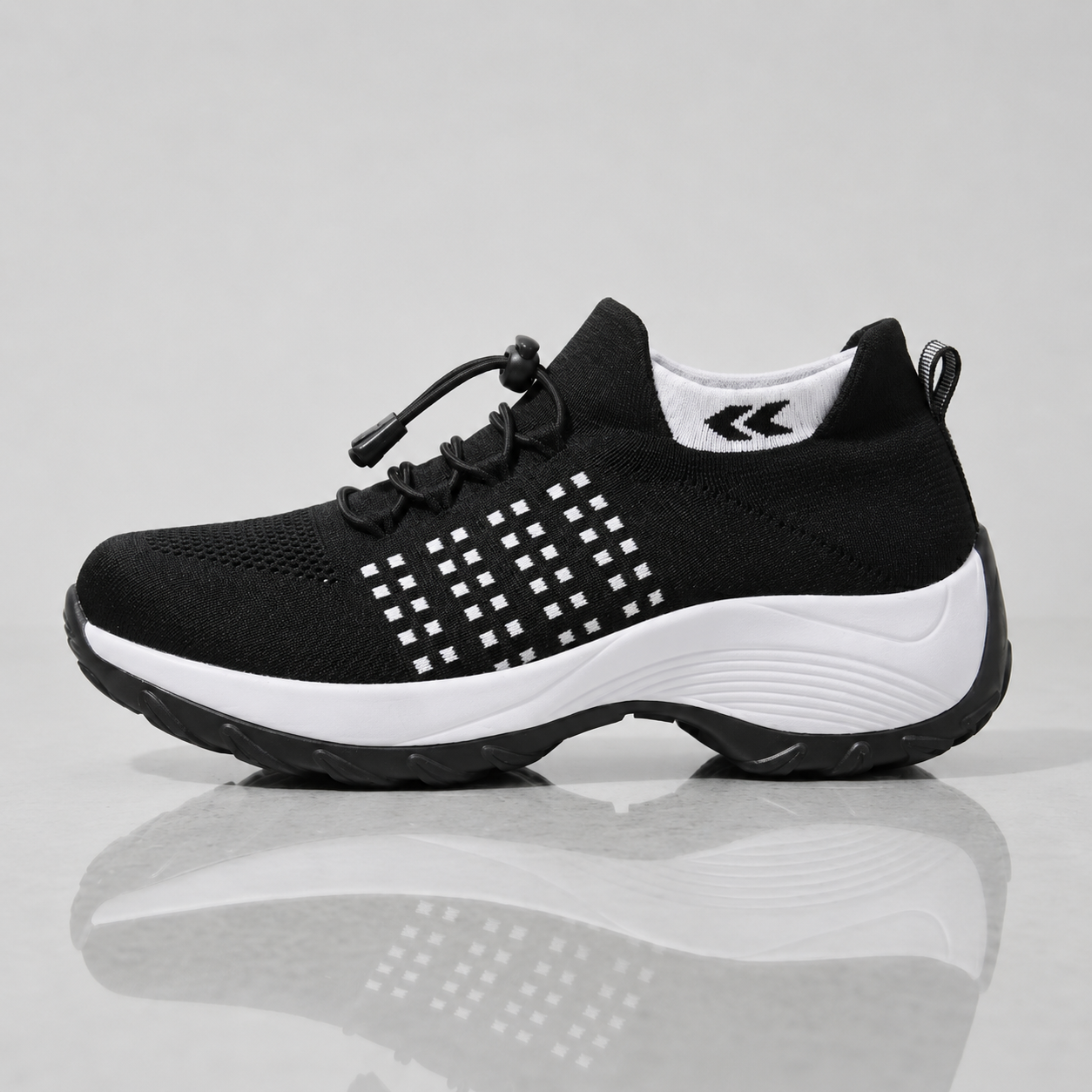ROAM Cloud - Women's Everyday Comfort Sneaker